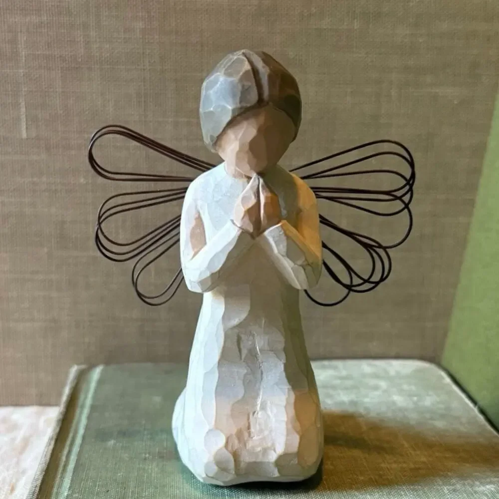Willow Tree “Angel of Prayer” • 1999 • 4.25” Figurine